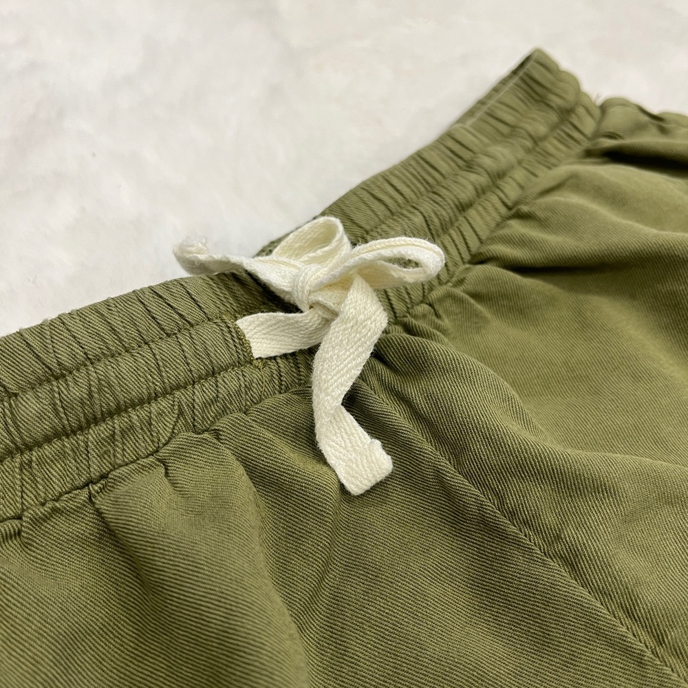 Honolulu’s Surf Co Linen Drawstring Short - Picture 9 of 9